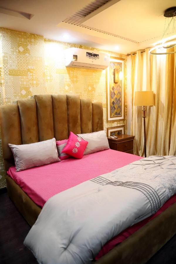 Adara Suites Лахор Экстерьер фото